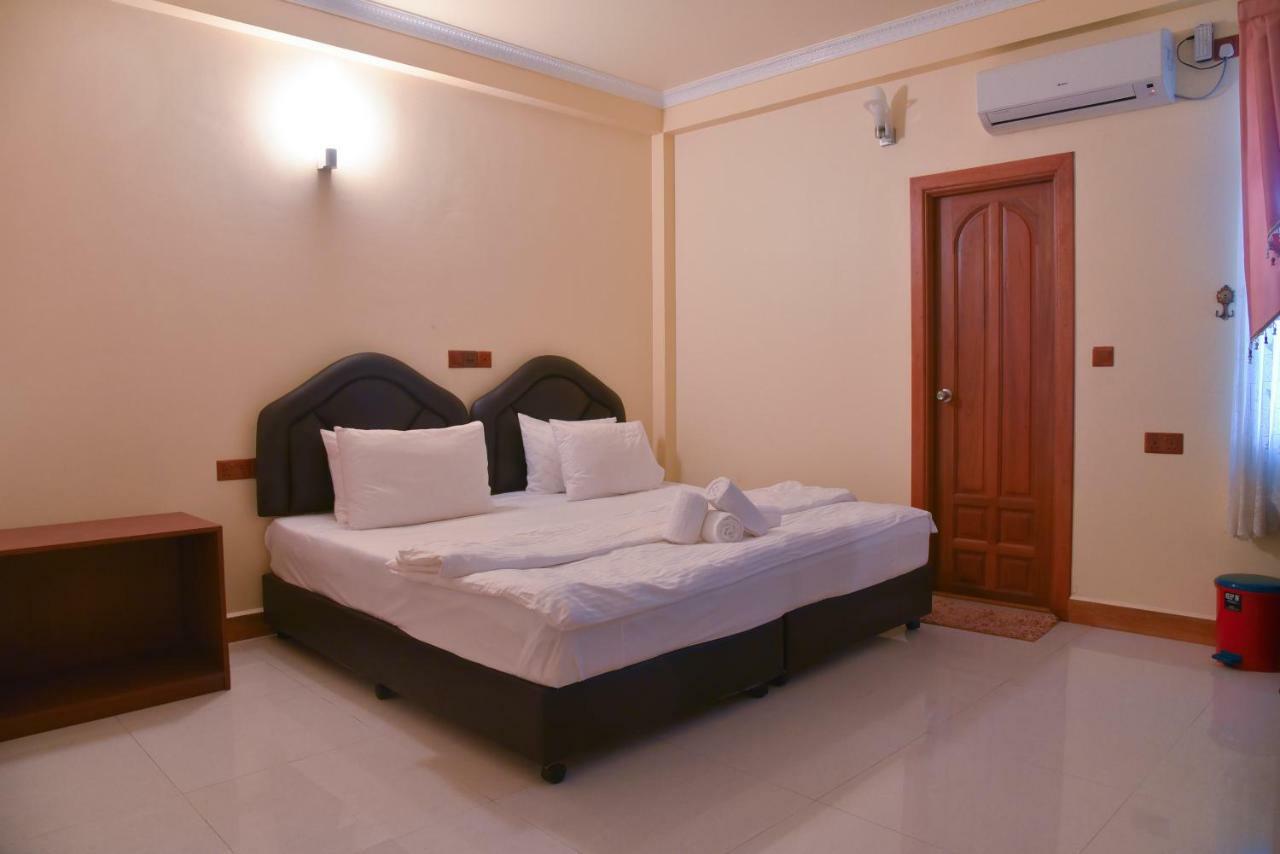 Nalaveshi Inn 후라 외부 사진